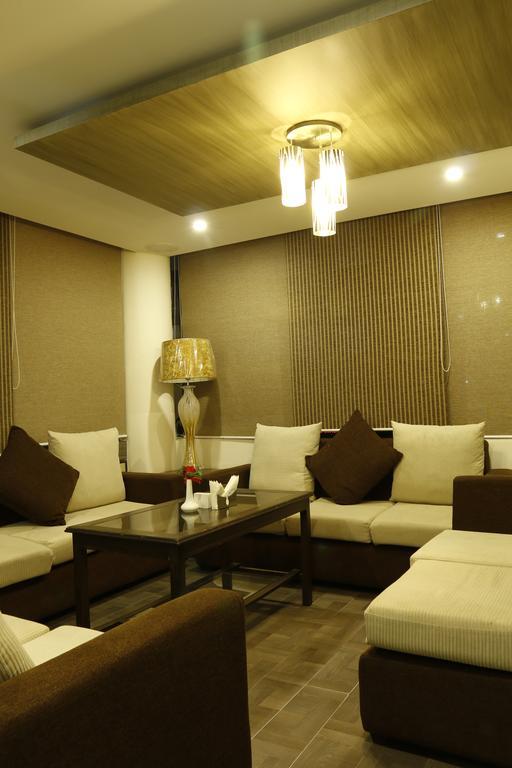 Mirage Lords Inn Kathmandu Esterno foto